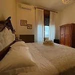 Sara 3*